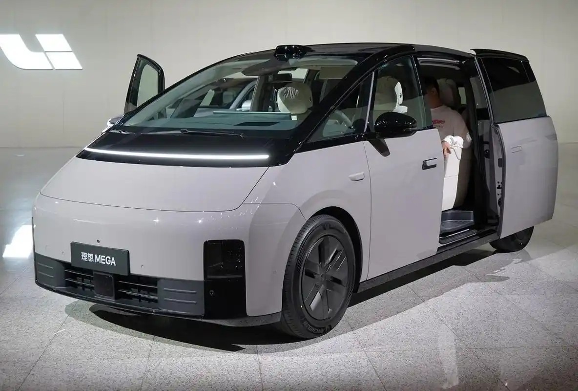 ʮȼMEGAġ𡱱飬Ԫ﮵صİȫٴ